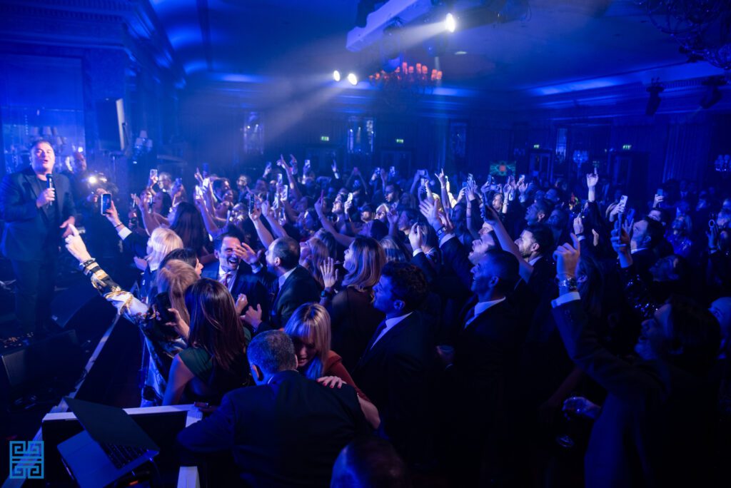 The Hellenic Initiative London Gala Breaks Fundraising Record With The Help Of Nia Vardalos And Antonis Remos ​