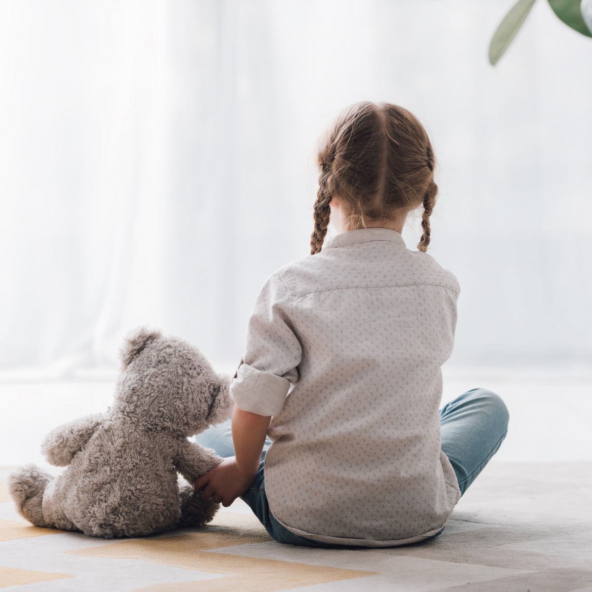 The Hellenic Initiative and ELIZA help combat child abuse in Greece
